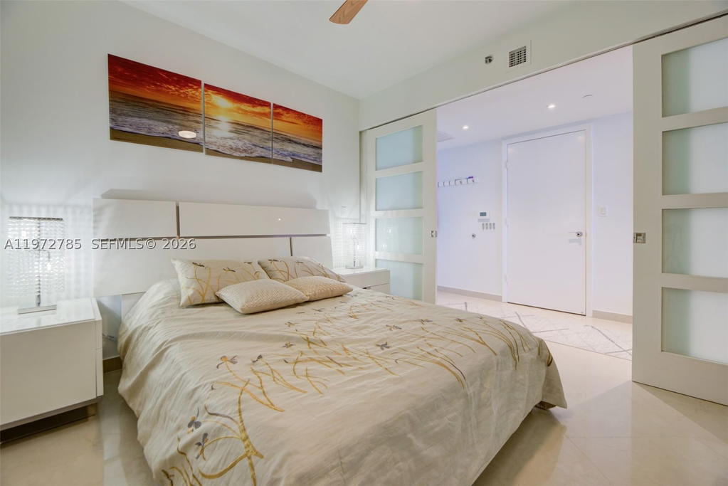 Real estate property located at 1830 Ocean Dr #3011, Broward, Beach Club Two Condo, Hallandale Beach, FL