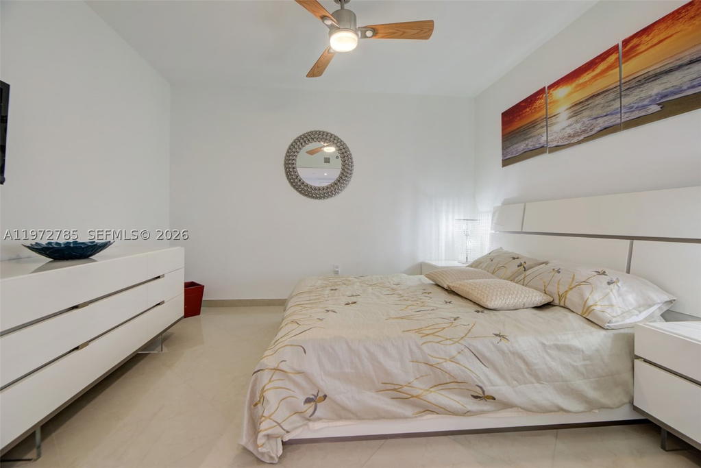 Real estate property located at 1830 Ocean Dr #3011, Broward, Beach Club Two Condo, Hallandale Beach, FL