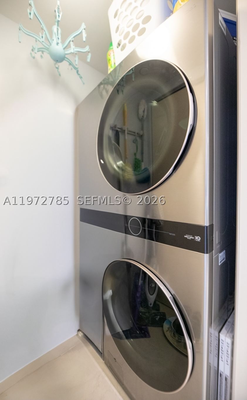 Real estate property located at 1830 Ocean Dr #3011, Broward, Beach Club Two Condo, Hallandale Beach, FL