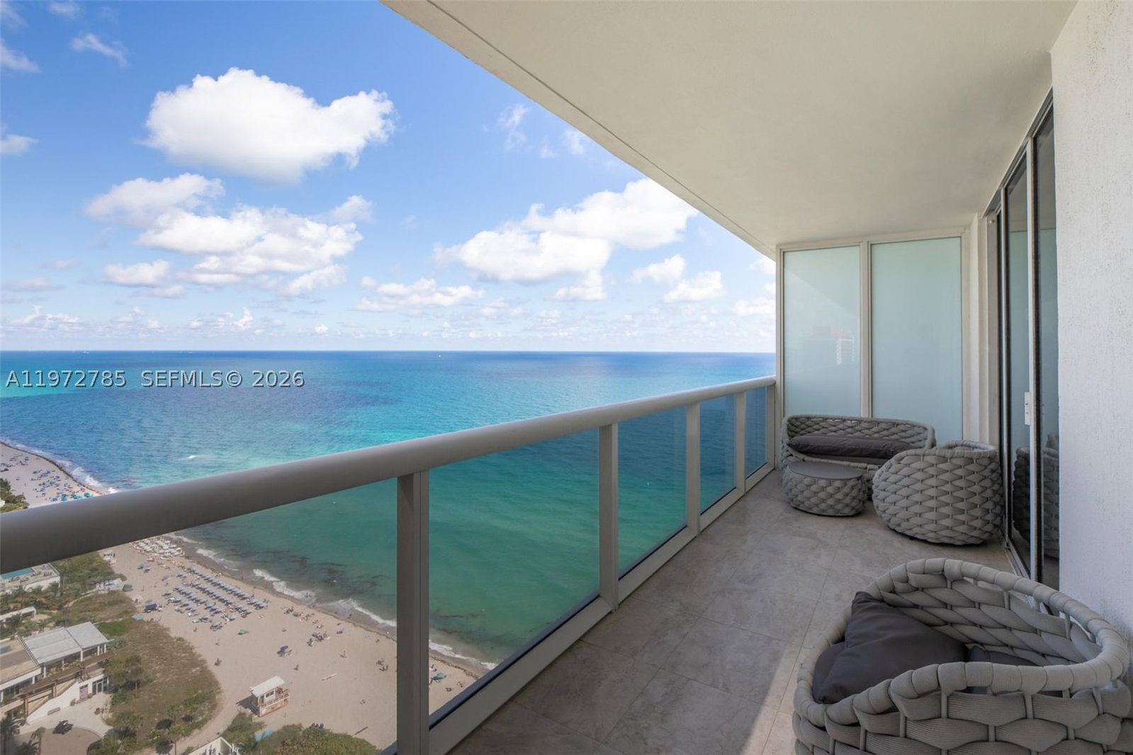Real estate property located at 1830 Ocean Dr #3011, Broward, Beach Club Two Condo, Hallandale Beach, FL