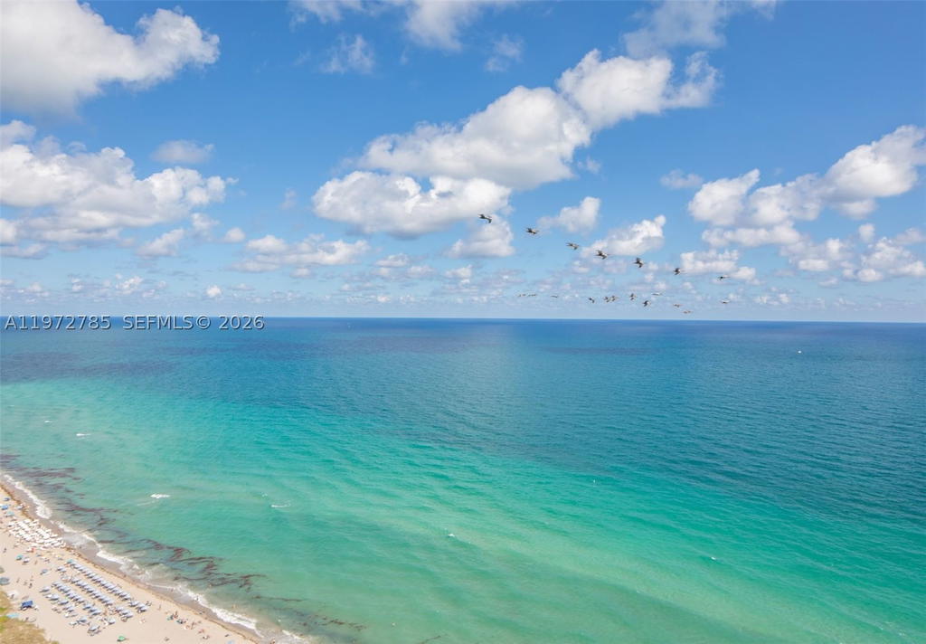 Real estate property located at 1830 Ocean Dr #3011, Broward, Beach Club Two Condo, Hallandale Beach, FL