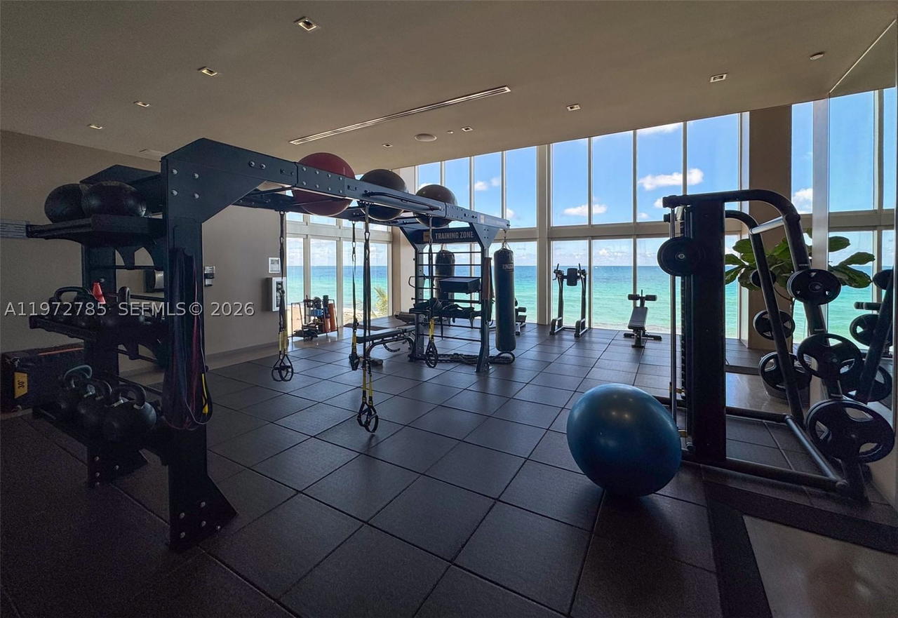 Real estate property located at 1830 Ocean Dr #3011, Broward, Beach Club Two Condo, Hallandale Beach, FL