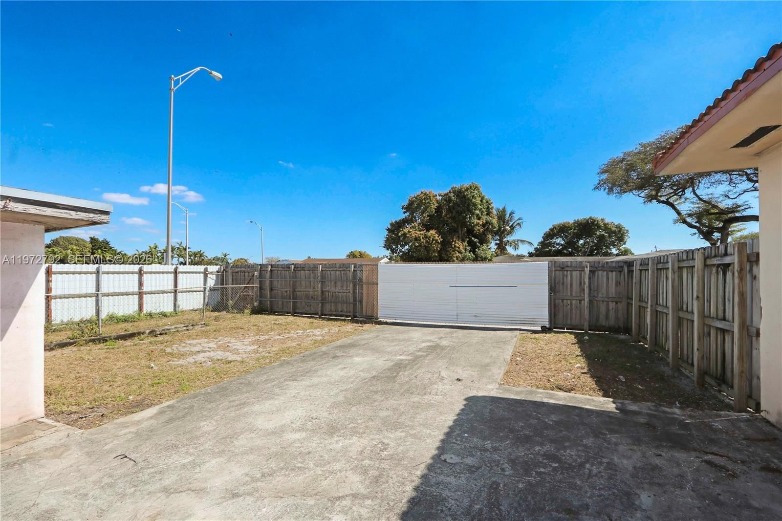 Real estate property located at 799 30th St, Miami-dade, Hialeah 13th Addn Amd Pl, Hialeah, FL