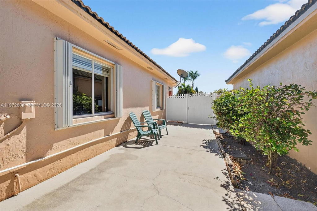 Real estate property located at 14345 172nd Ln, Miami-dade, Maralex Homes, Miami, FL