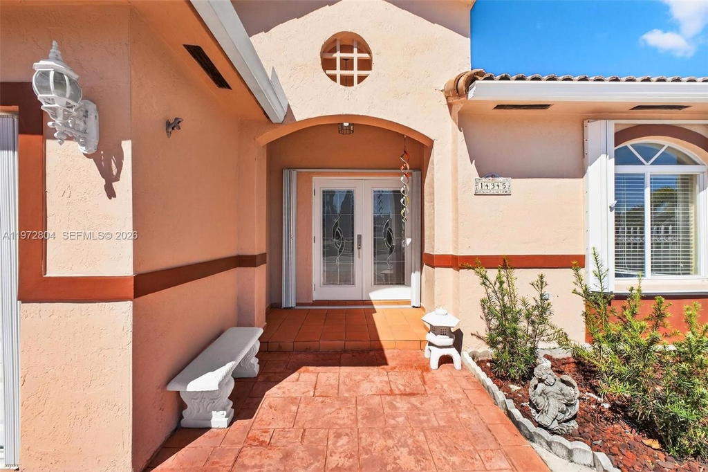 Real estate property located at 14345 172nd Ln, Miami-dade, Maralex Homes, Miami, FL