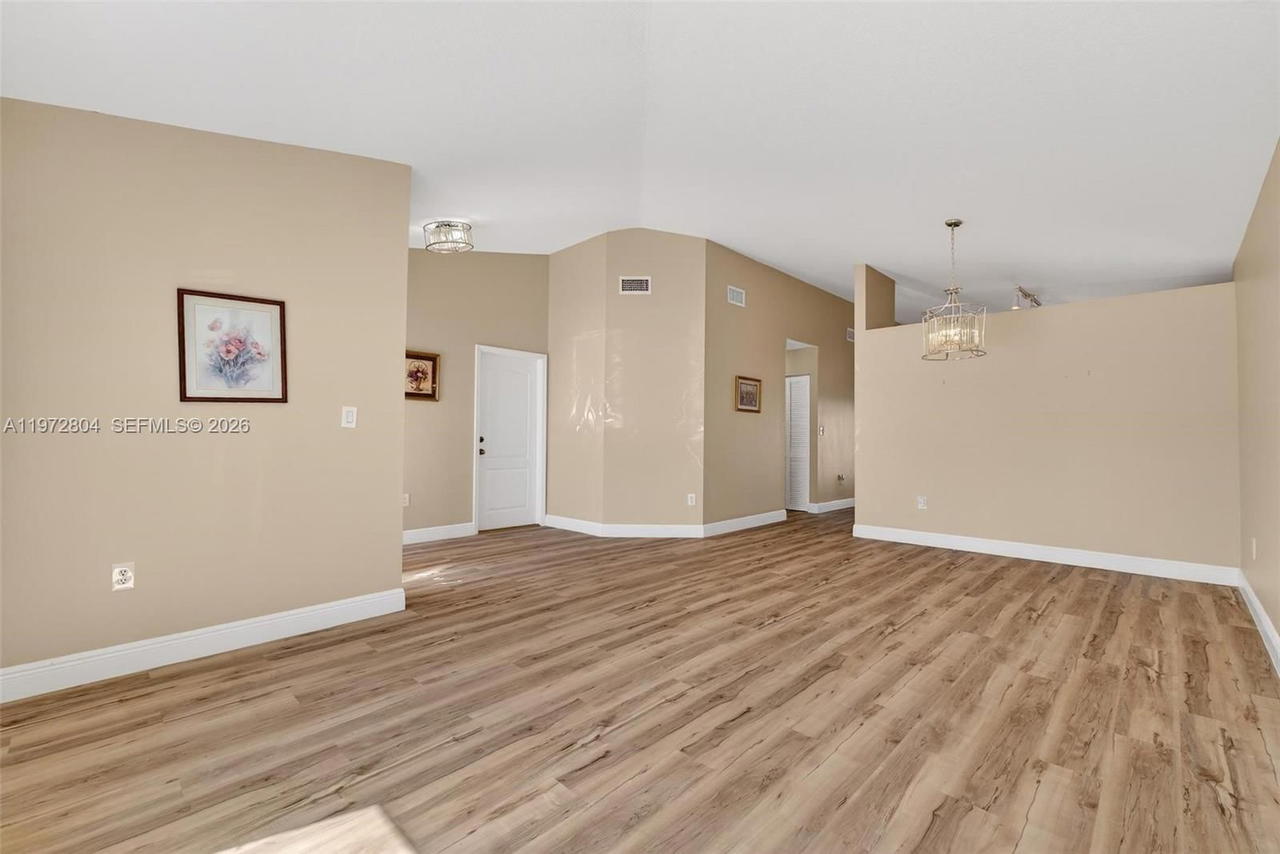 Real estate property located at 14345 172nd Ln, Miami-dade, Maralex Homes, Miami, FL