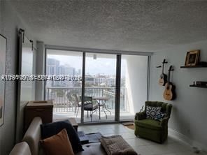 Real estate property located at 2655 Collins Ave #1404, Miami-dade, Mirasol Ocean Towers Cond, Miami Beach, FL