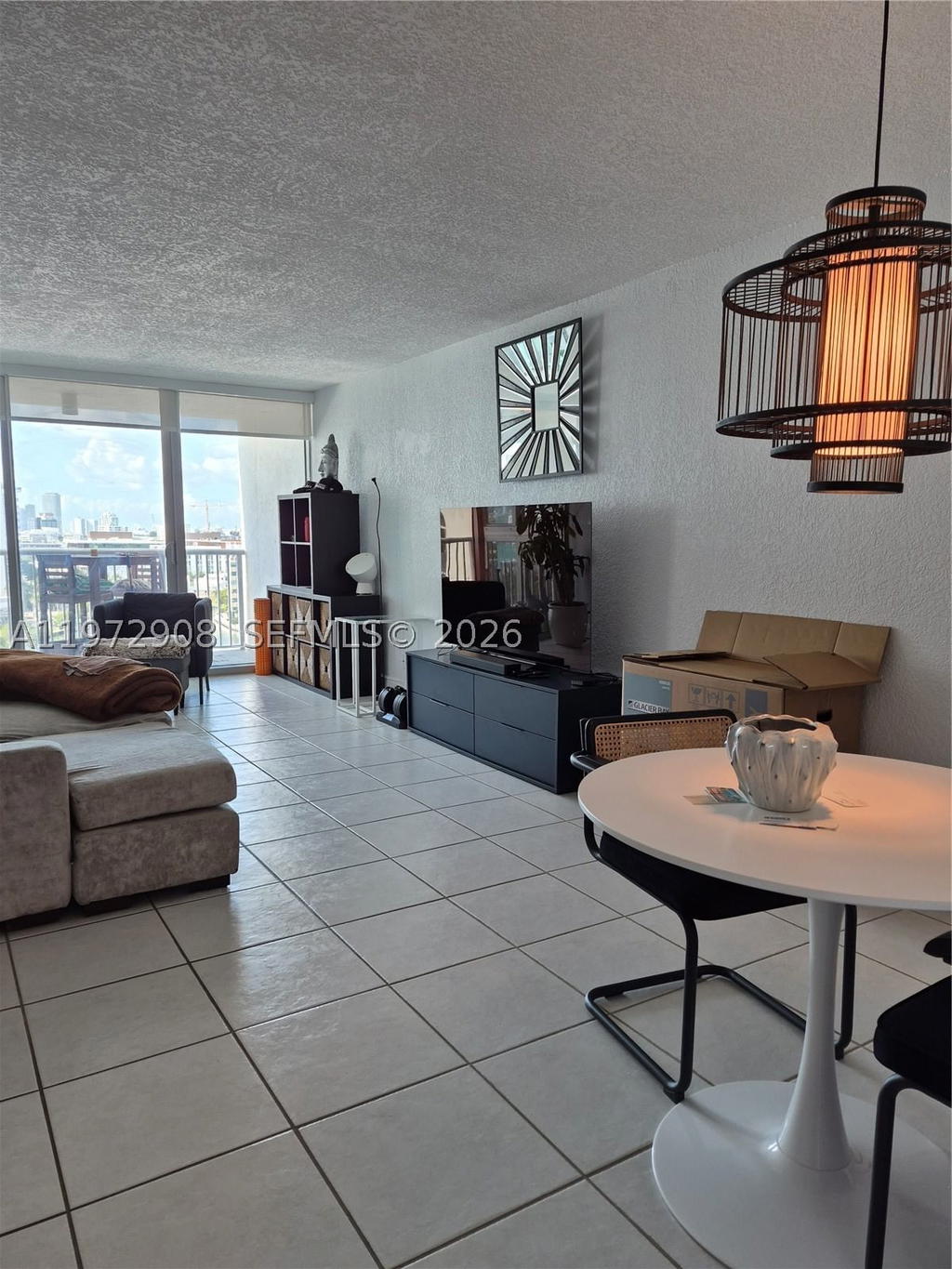 Real estate property located at 2655 Collins Ave #1404, Miami-dade, Mirasol Ocean Towers Cond, Miami Beach, FL