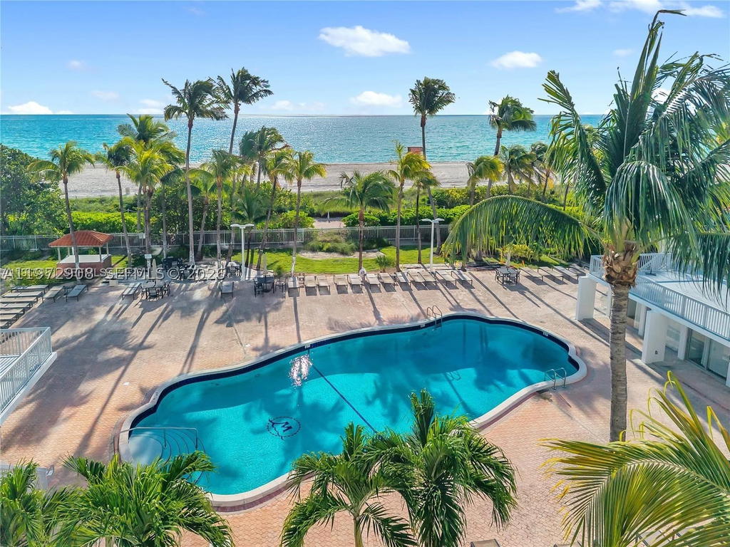 Real estate property located at 2655 Collins Ave #1404, Miami-dade, Mirasol Ocean Towers Cond, Miami Beach, FL