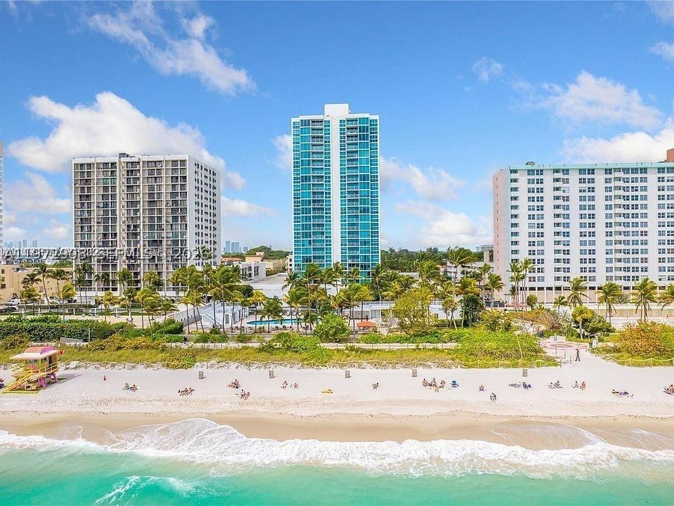 Real estate property located at 2655 Collins Ave #1404, Miami-dade, Mirasol Ocean Towers Cond, Miami Beach, FL