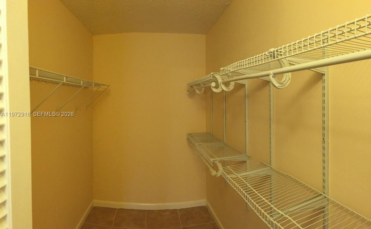 Real estate property located at 4165 90th Ave #204, Broward, Ramblewood East Condo, Coral Springs, FL
