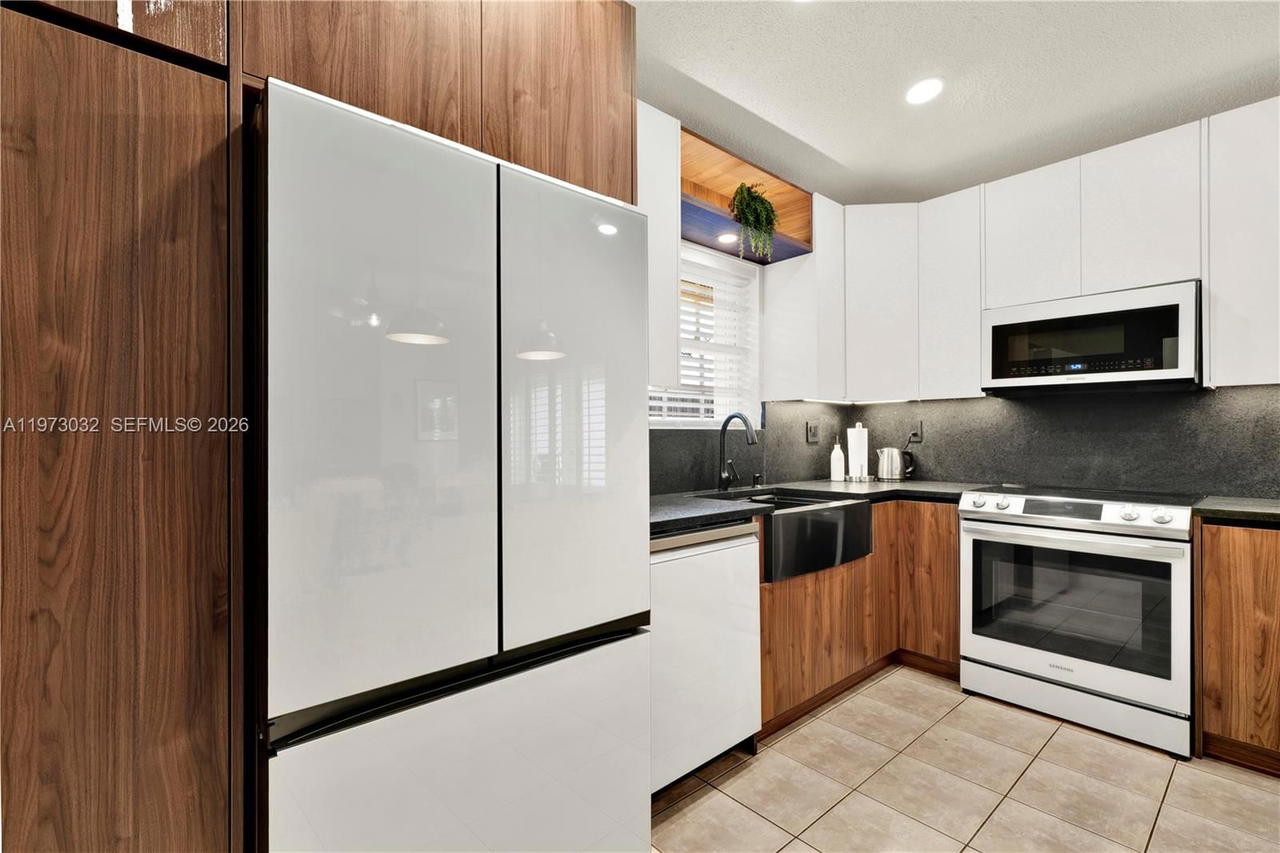 Real estate property located at 16269 78th Ter, Miami-dade, P A At West Kendall, Miami, FL