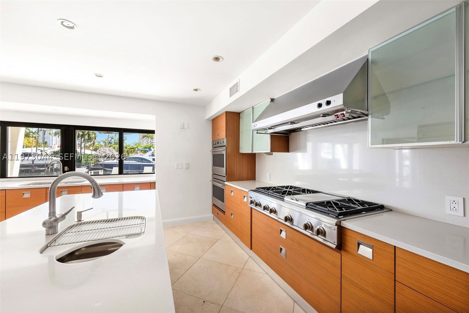 Real estate property located at 501 Hibiscus Dr, Broward, Golden Isles Sec, Hallandale Beach, FL