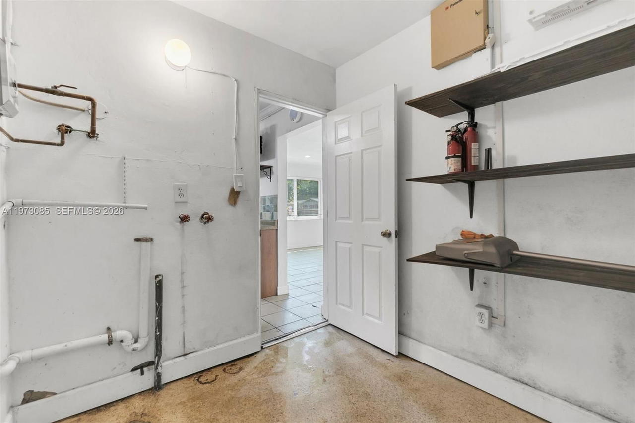 Real estate property located at 2521 170th St, Miami-dade, Westwood Manor Estates 1s, Miami Gardens, FL