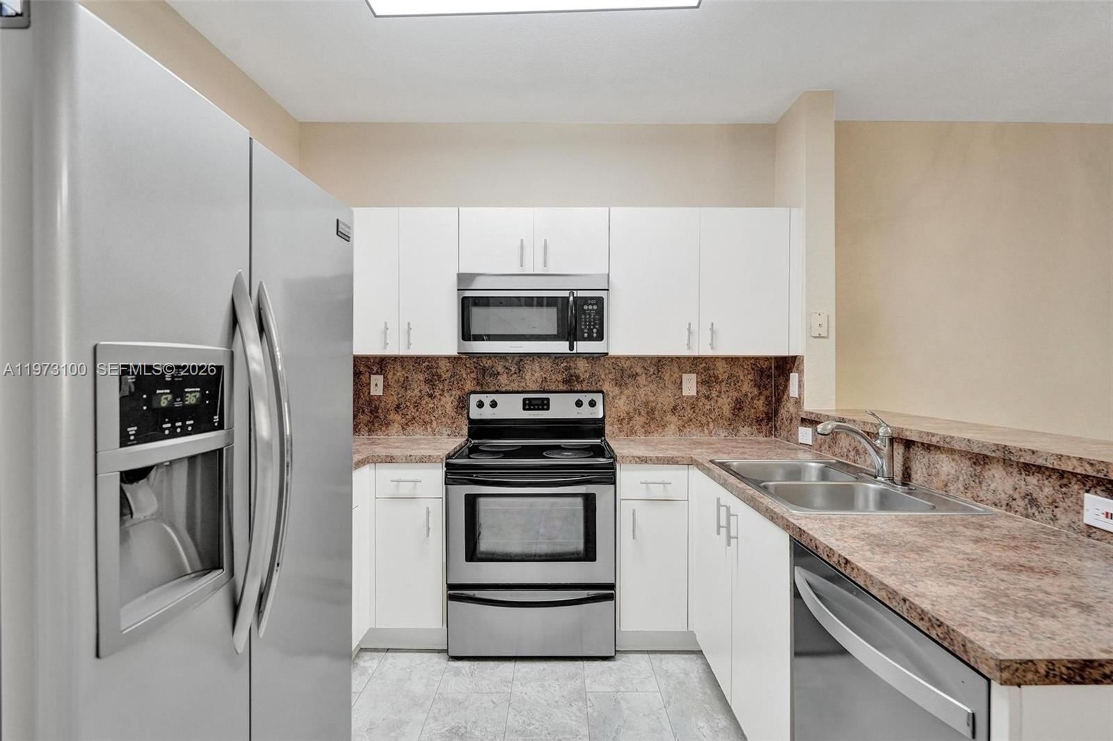 Real estate property located at 4403 Woodland Cir, Broward, Woodlands Villas, Tamarac, FL