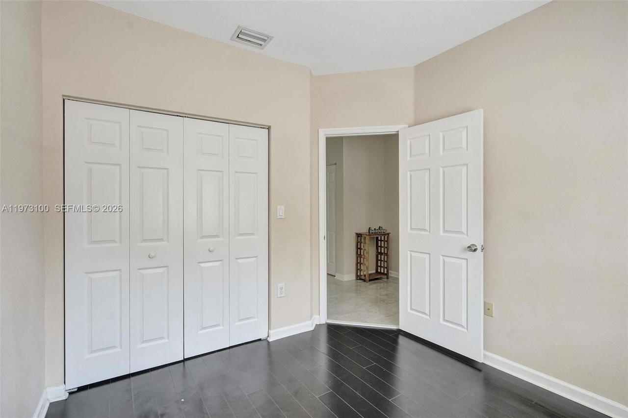 Real estate property located at 4403 Woodland Cir, Broward, Woodlands Villas, Tamarac, FL