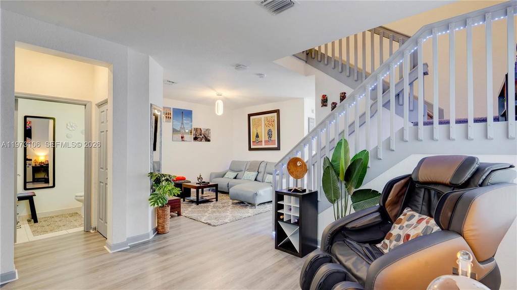 Real estate property located at 3494 106th Ter, Miami-dade, Aquabella Section Two, Hialeah, FL