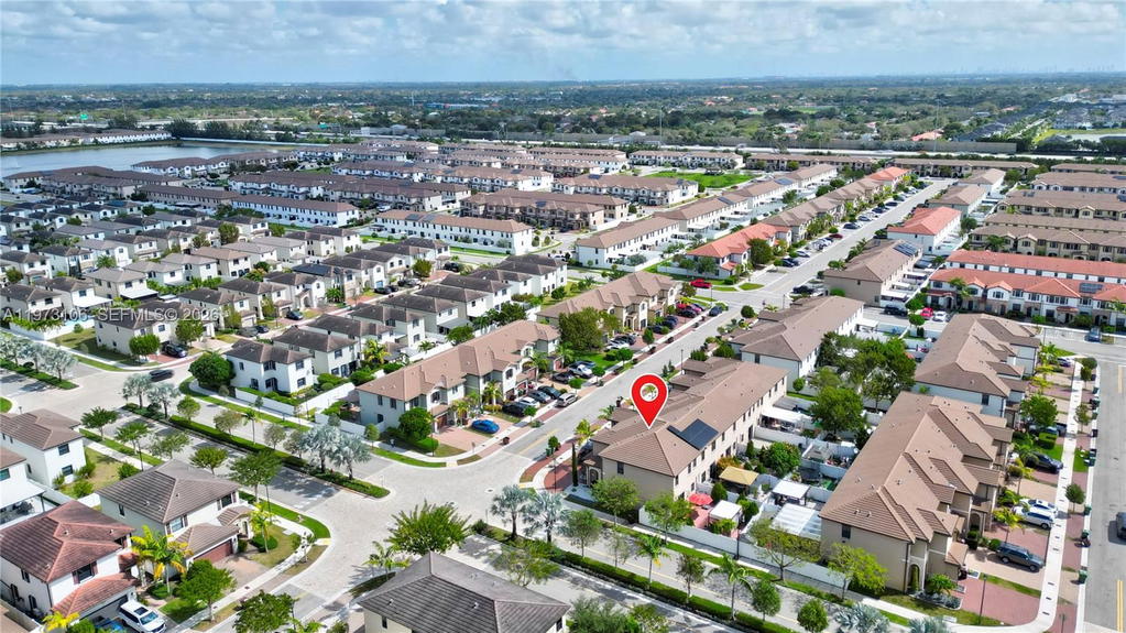 Real estate property located at 3494 106th Ter, Miami-dade, Aquabella Section Two, Hialeah, FL
