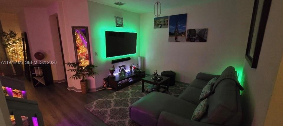 Real estate property located at 3494 106th Ter, Miami-dade, Aquabella Section Two, Hialeah, FL