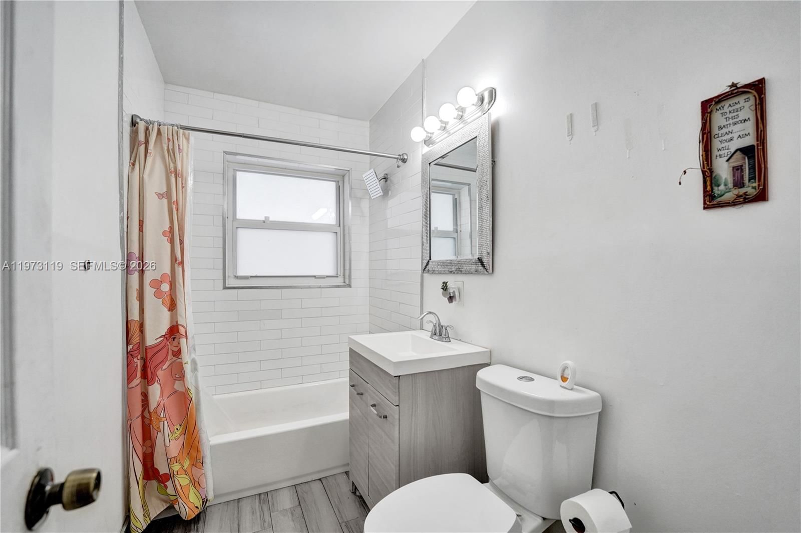 Real estate property located at 2462 Washington St, Broward, Washington Heights, Hollywood, FL