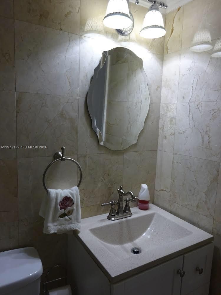 Real estate property located at 11 52nd Ave #3C, Miami-dade, Carolynn Townhouse Condo, Miami, FL