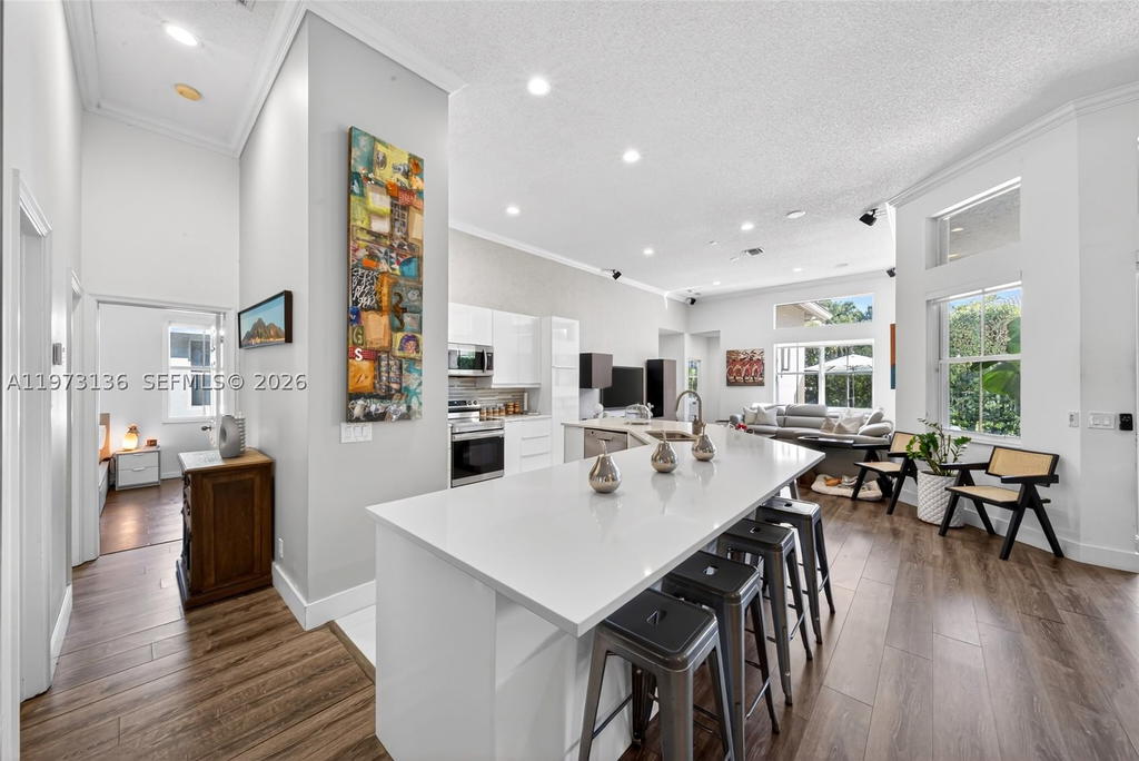 Real estate property located at 1623 Blue Jay Cir, Broward, Savanna, Weston, FL