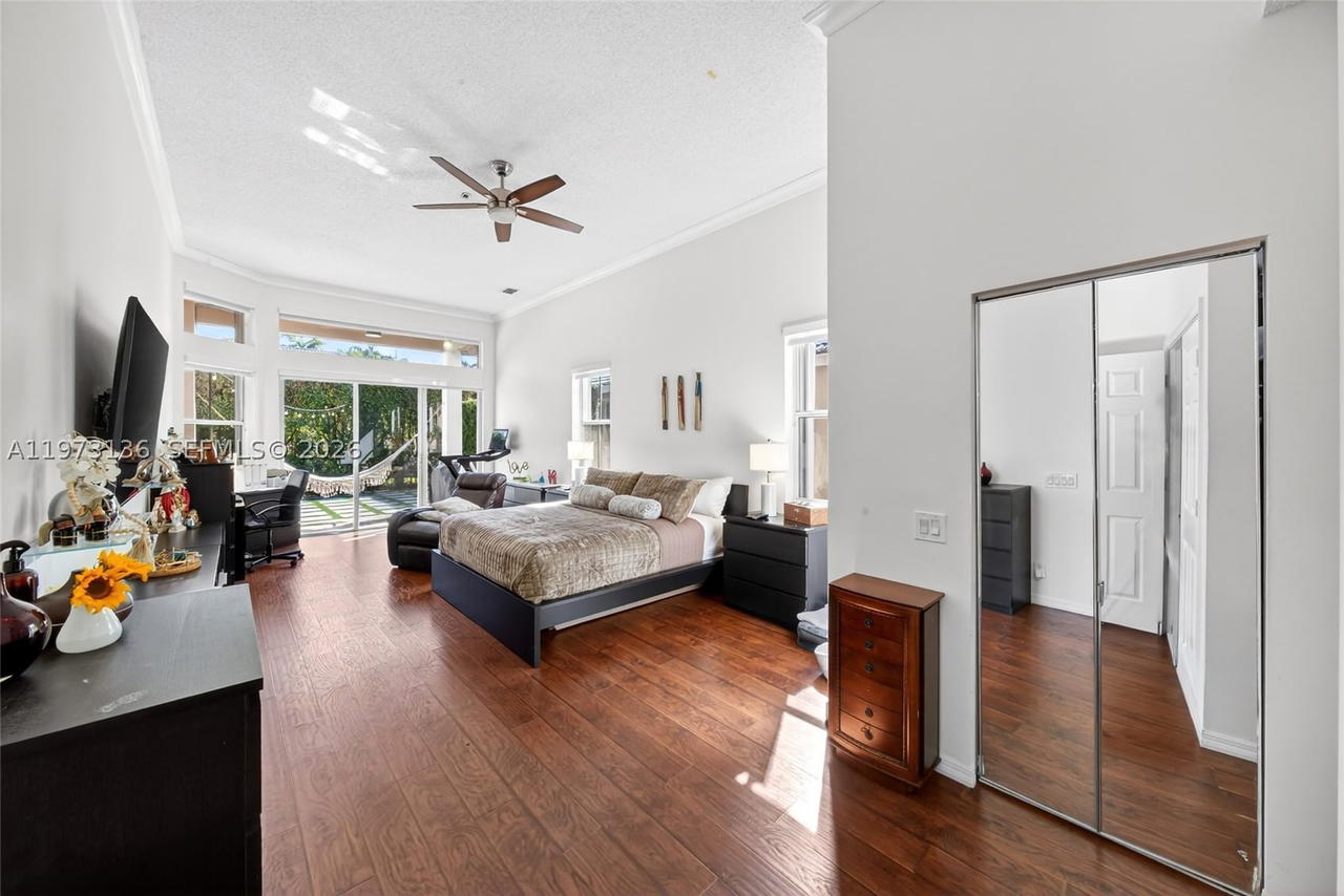 Real estate property located at 1623 Blue Jay Cir, Broward, Savanna, Weston, FL