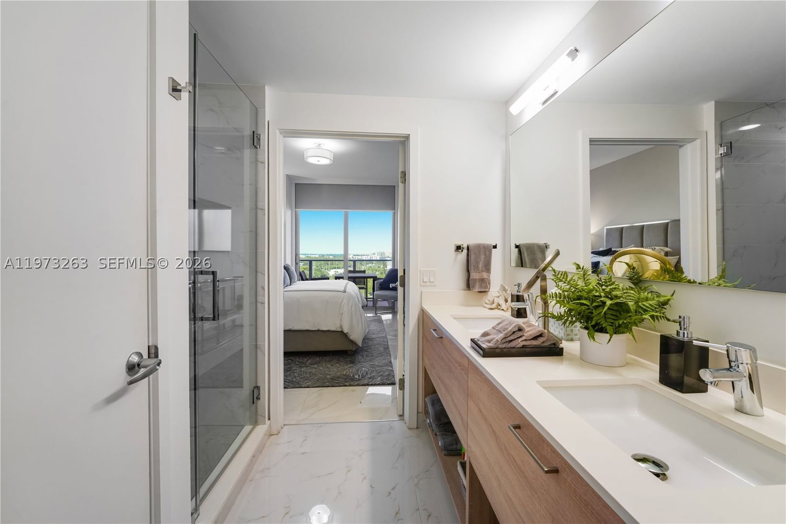 Real estate property located at 16385 Biscayne Blvd #1502, Miami-dade, The Harbour North Condo, North Miami Beach, FL