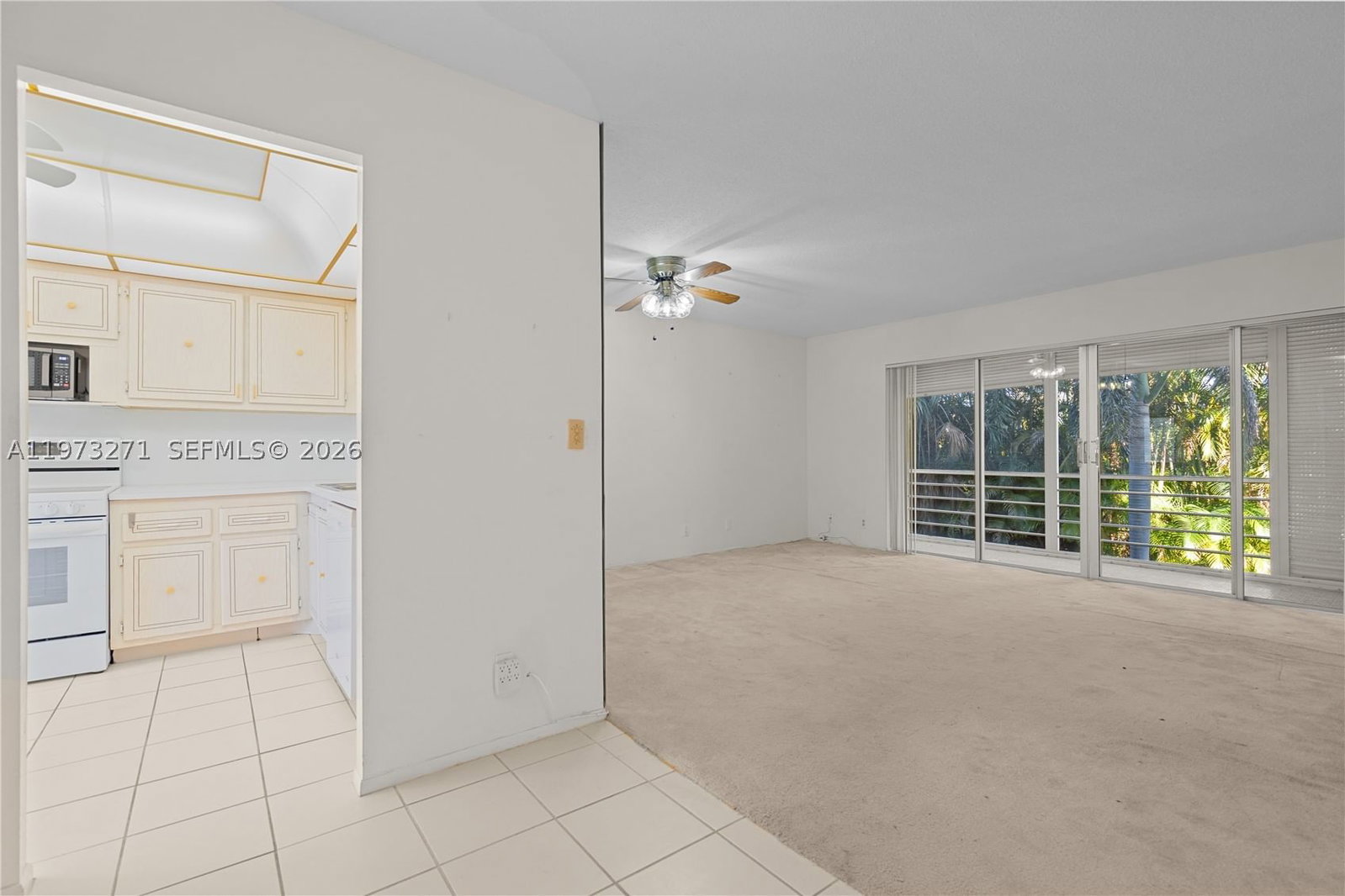 Real estate property located at 1445 Atlantic Shores Blvd #210, Broward, Fairways Royale Condo, Hallandale Beach, FL