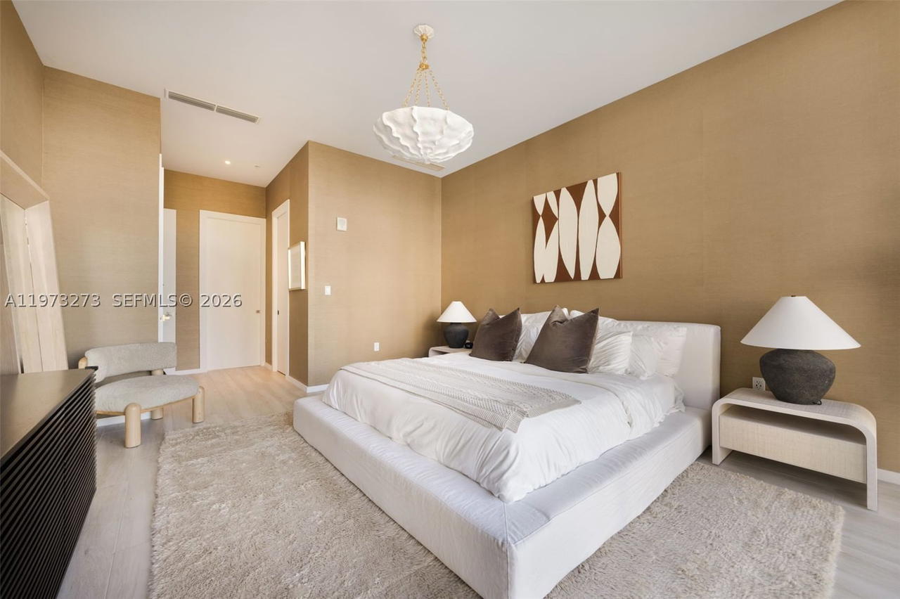 Real estate property located at 3156 27th Ave #305, Miami-dade, Cornelia M Day Sub, Coconut Grove, FL