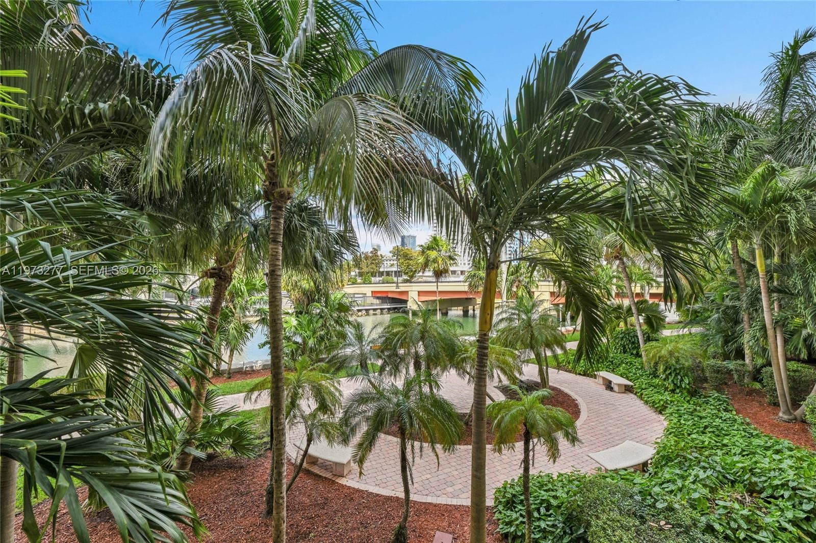 Real estate property located at 17150 Bay Rd #2210, Miami-dade, Porto Bellagio Condo, Sunny Isles Beach, FL