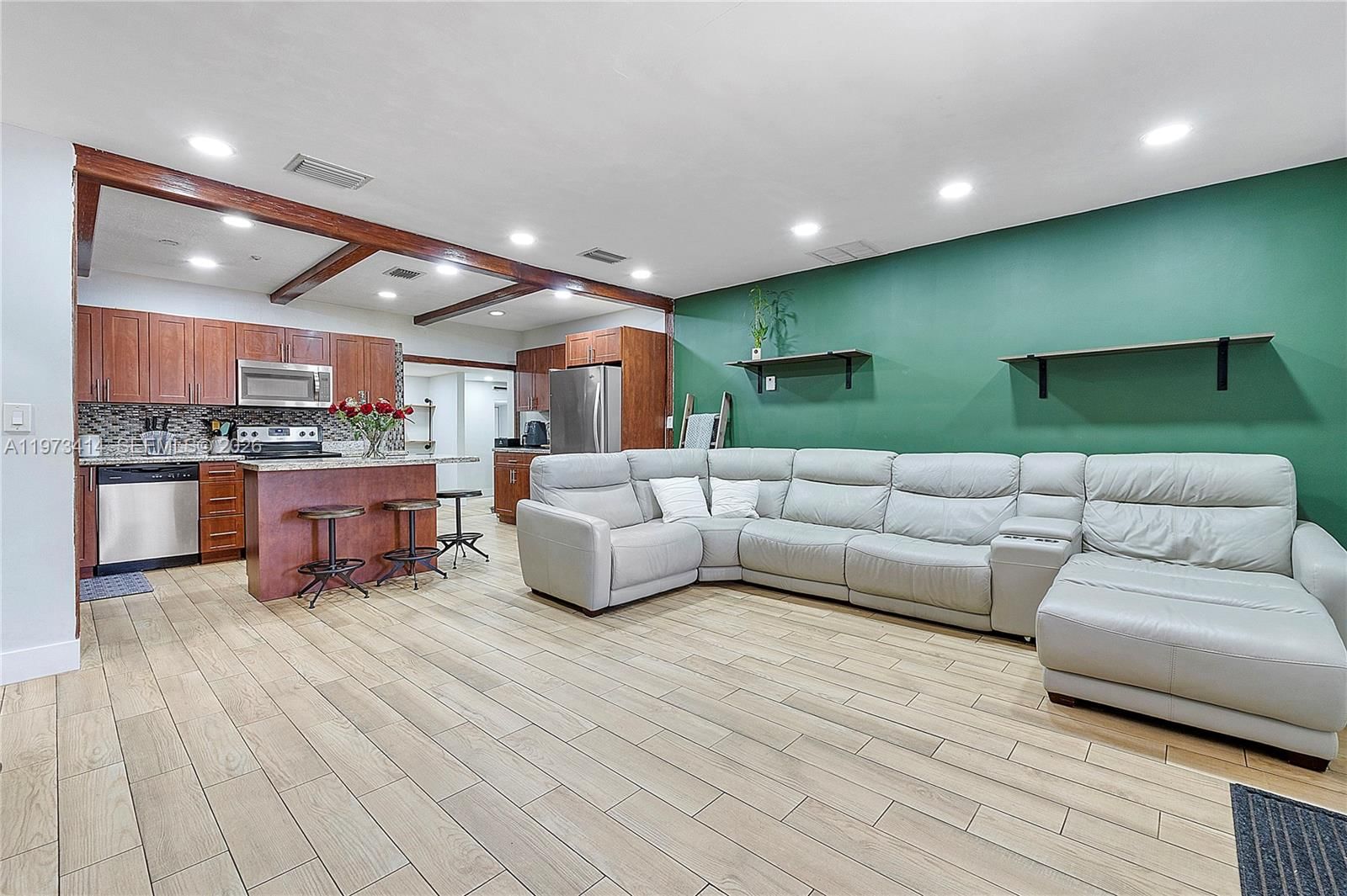 Real estate property located at 3410 72nd Ter, Broward, Seminole Heights Replat, Hollywood, FL