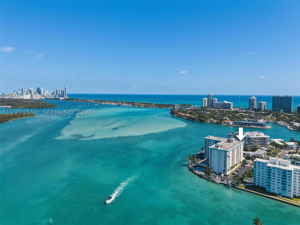 Real estate property located at 10350 Bay Harbor Dr PH-H, Miami-dade, Island Pointe Condo, Bay Harbor Islands, FL