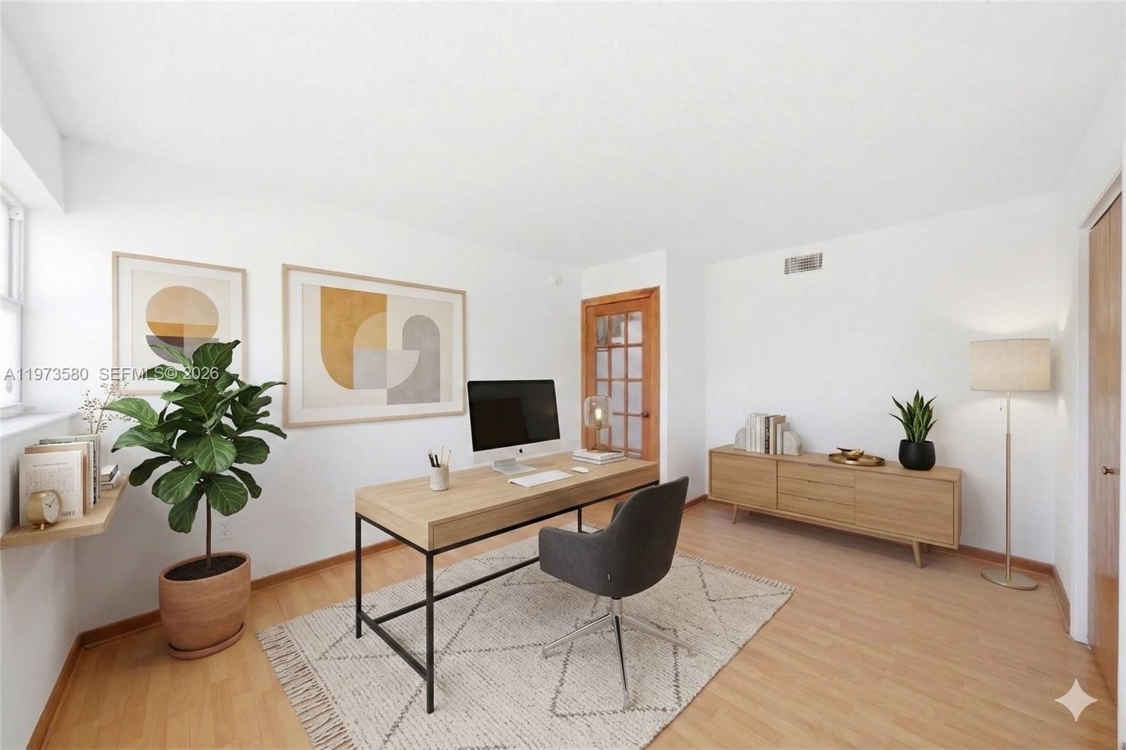 Real estate property located at 14371 Kendale Lakes Cir, Miami-dade, Catalonia Lake Villas, Miami, FL