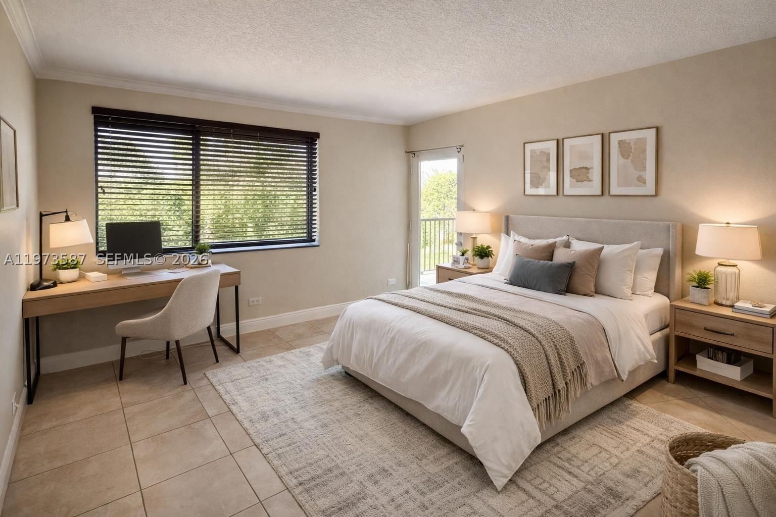 Real estate property located at 6601 116th Ct #402, Miami-dade, Sec 44 Atriums At Snapper, Miami, FL