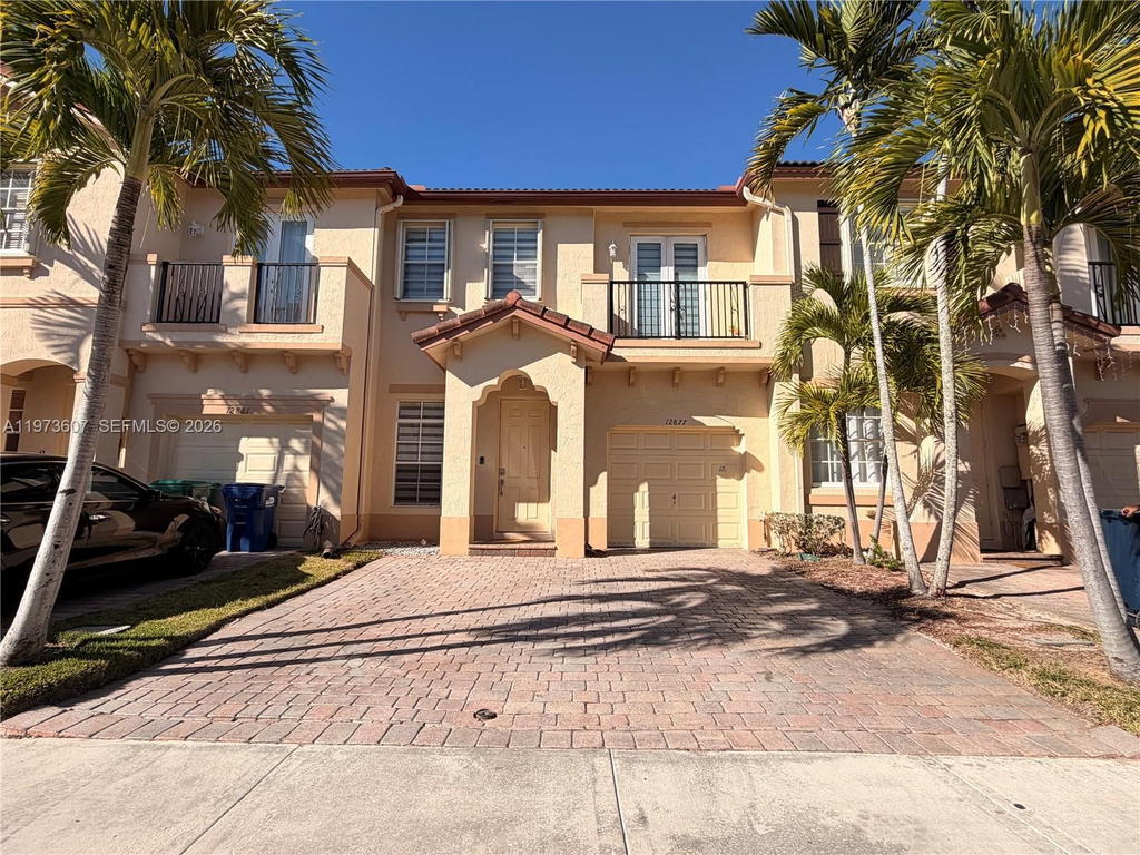 Real estate property located at 12877 134th St, Miami-dade, Courts At Tuscany, Miami, FL