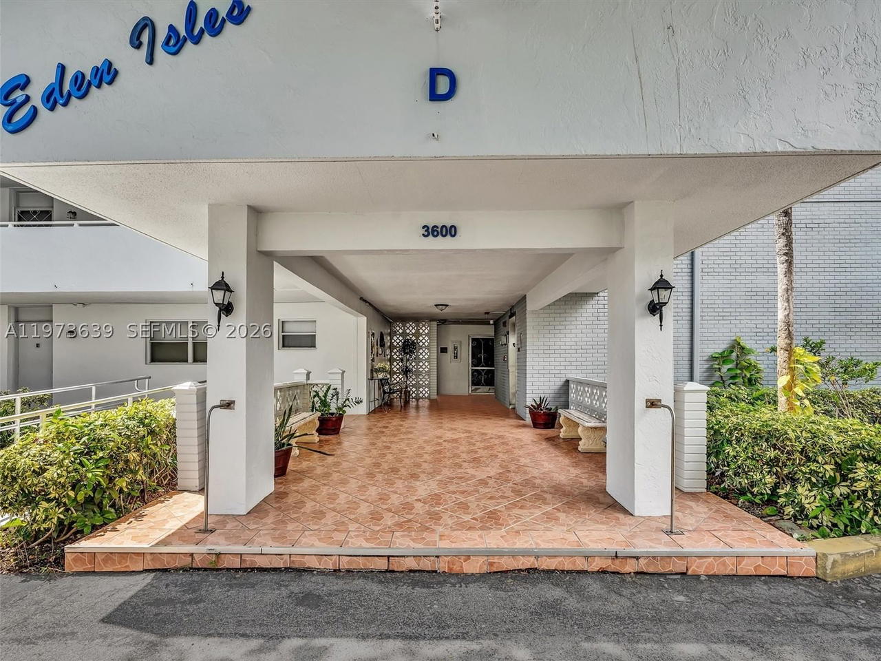 Real estate property located at 3600 170th St #102, Miami-dade, Eden Isles Condo # 4, North Miami Beach, FL