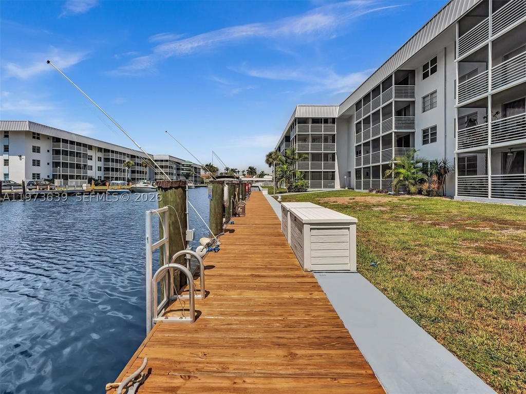 Real estate property located at 3600 170th St #102, Miami-dade, Eden Isles Condo # 4, North Miami Beach, FL