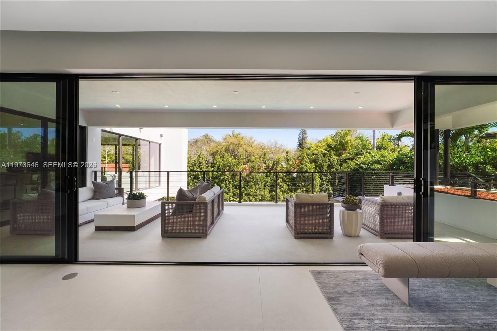 Real estate property located at 285 Woodcrest Rd, Miami-dade, Tropical Isle Homes Sub 4, Key Biscayne, FL