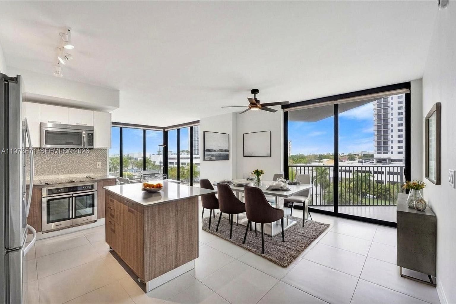 Real estate property located at 5252 85th Ave #311, Miami-dade, 5252 Paseo Condo, Doral, FL