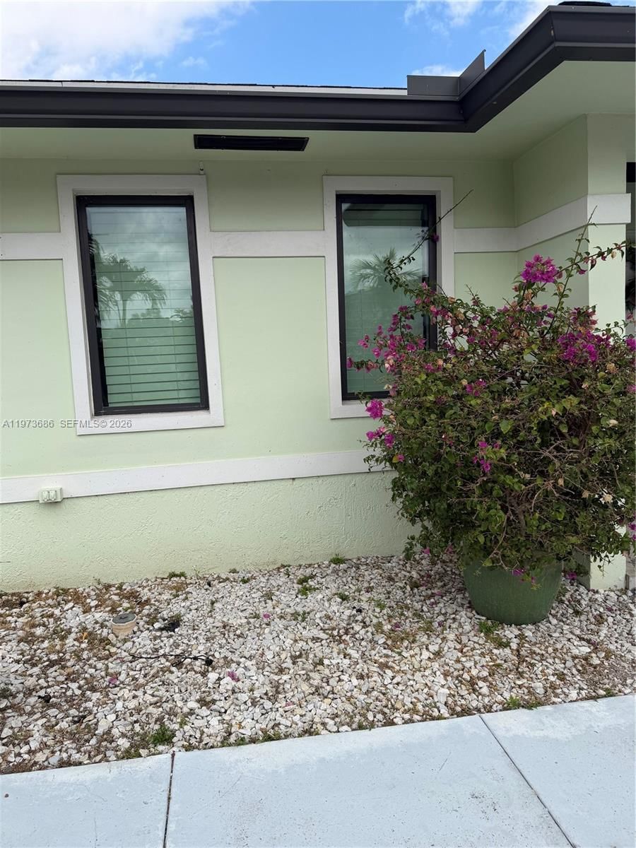 Real estate property located at 15029 63rd St, Miami-dade, West Miller Heights Sec 3, Miami, FL