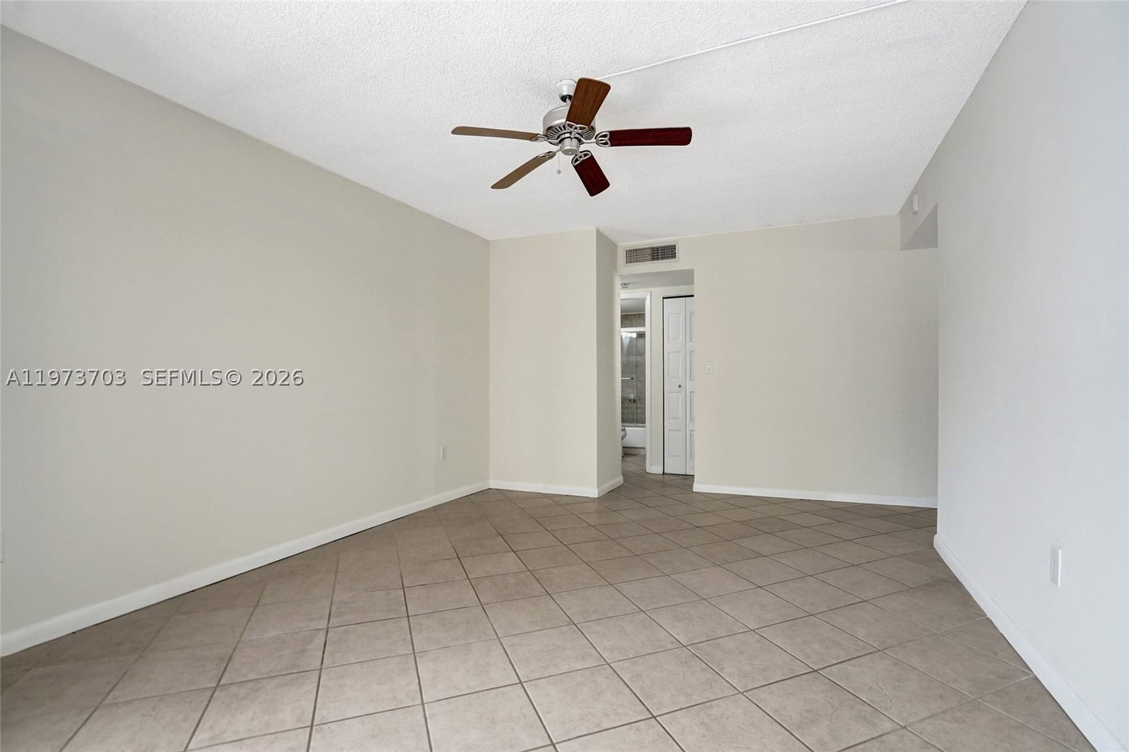 Real estate property located at 6655 Broward Blvd #309, Broward, Plantation Club D Condo, Plantation, FL