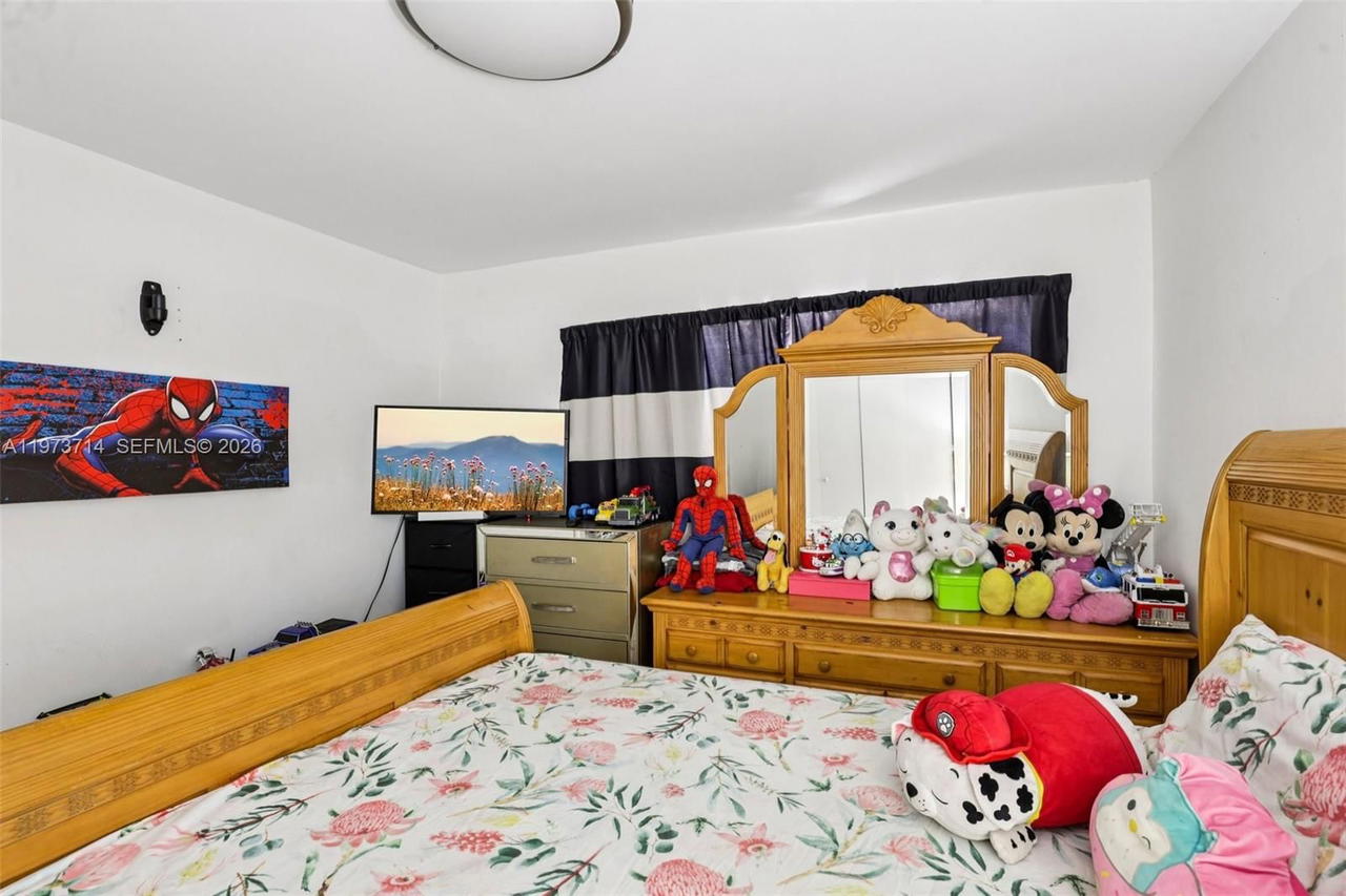 Real estate property located at 5930 25th Ct #104, Miami-dade, Villas De Marbella Condo, Hialeah, FL