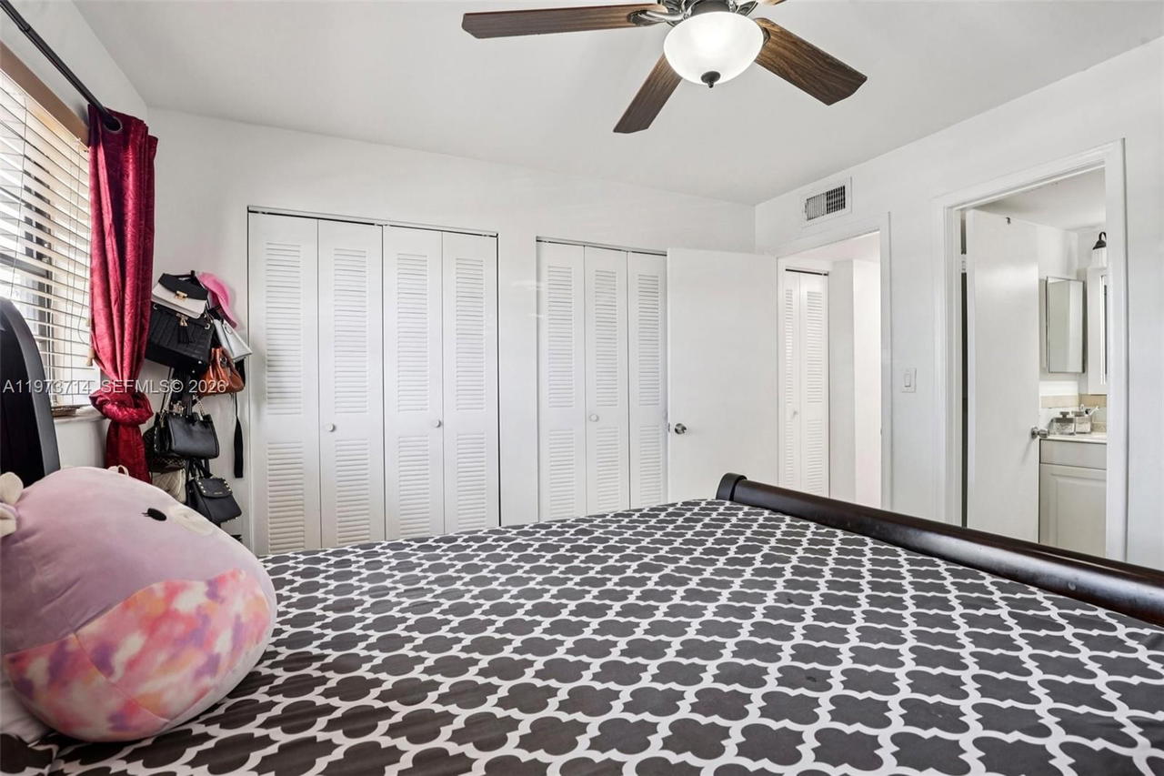 Real estate property located at 5930 25th Ct #104, Miami-dade, Villas De Marbella Condo, Hialeah, FL