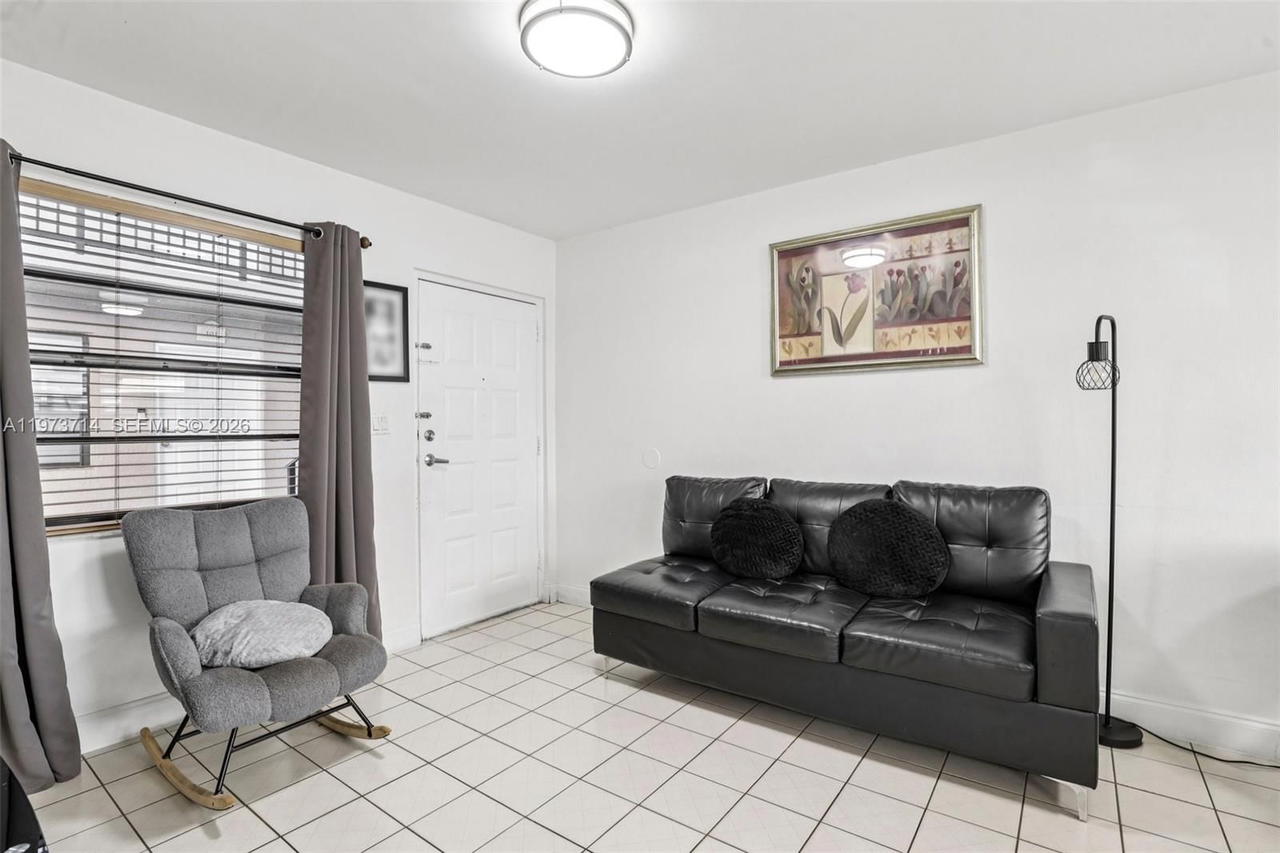 Real estate property located at 5930 25th Ct #104, Miami-dade, Villas De Marbella Condo, Hialeah, FL