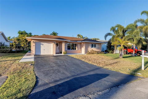 Real estate property located at 9417 72nd St, Broward, Westwood Community 3, Tamarac, FL