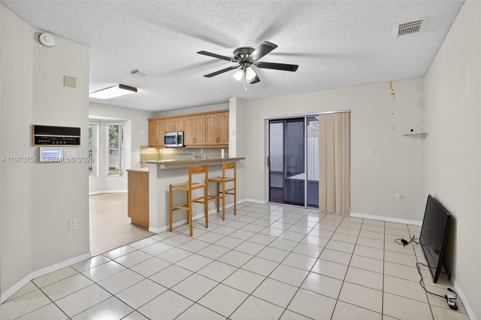 Real estate property located at 12665 11th Ct, Broward, Savannah Plat 3, Sunrise, FL