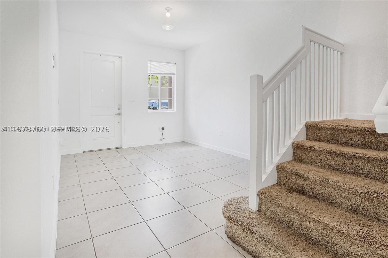 Real estate property located at 1363 208th Ter, Miami-dade, Walden Place, Miami Gardens, FL