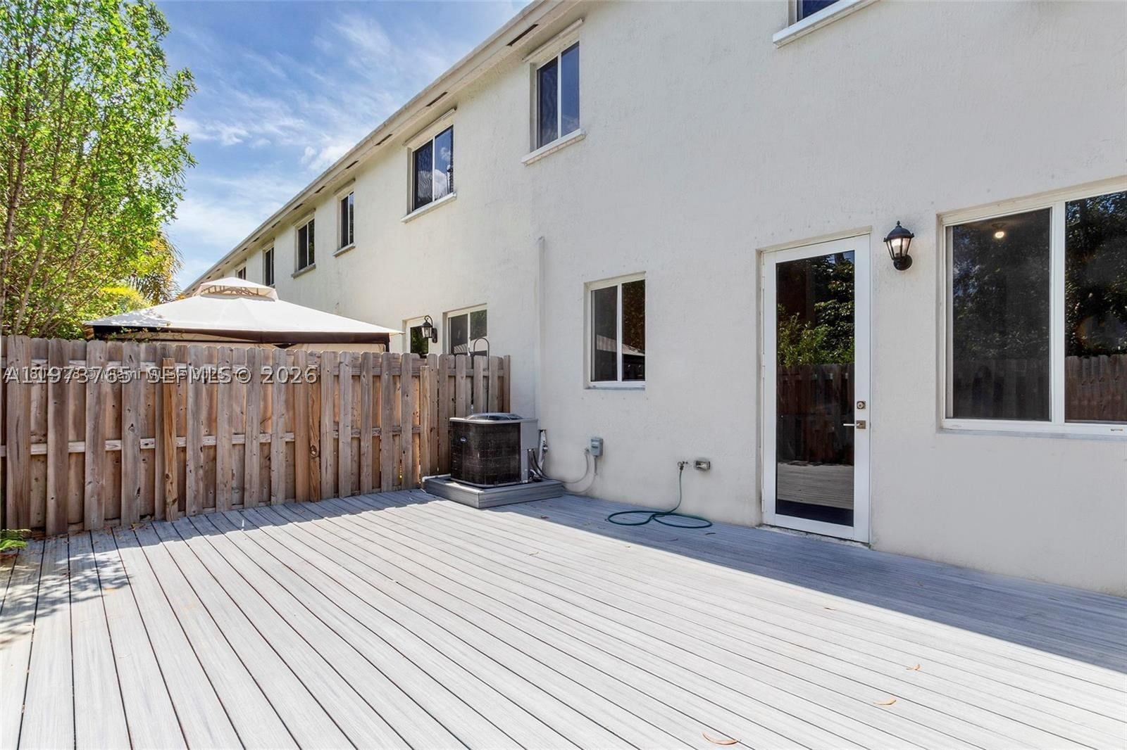 Real estate property located at 1363 208th Ter, Miami-dade, Walden Place, Miami Gardens, FL