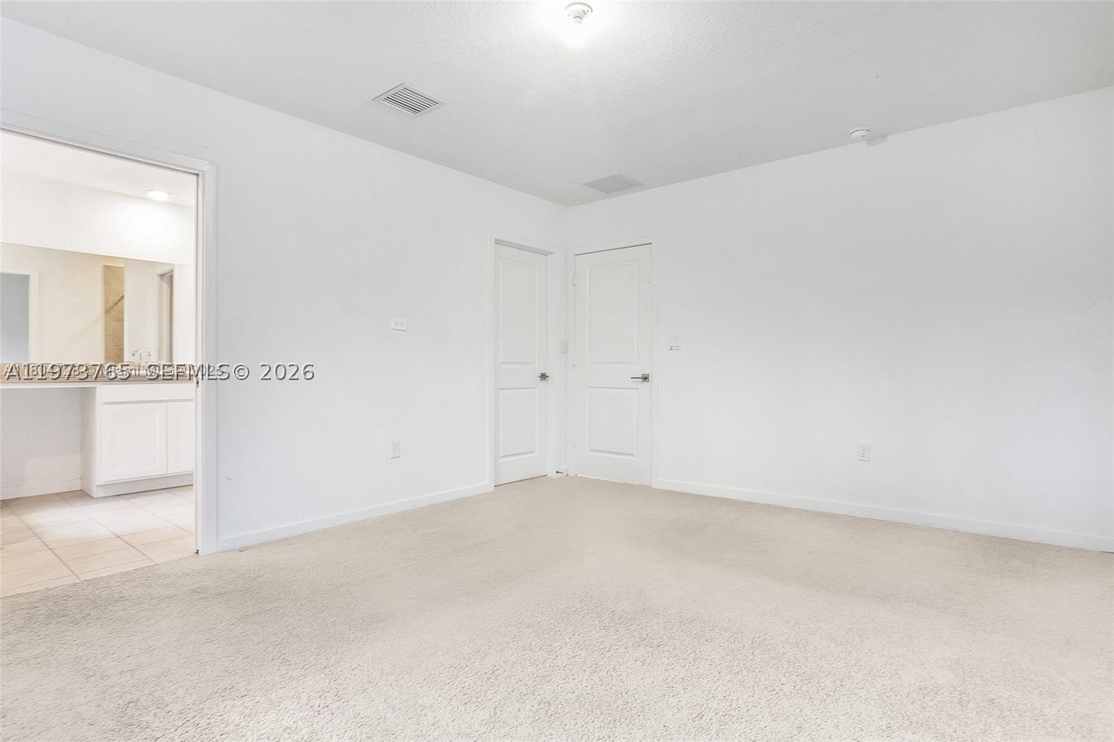 Real estate property located at 1363 208th Ter, Miami-dade, Walden Place, Miami Gardens, FL